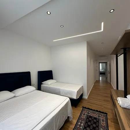 Hotel Celiku Muriqan