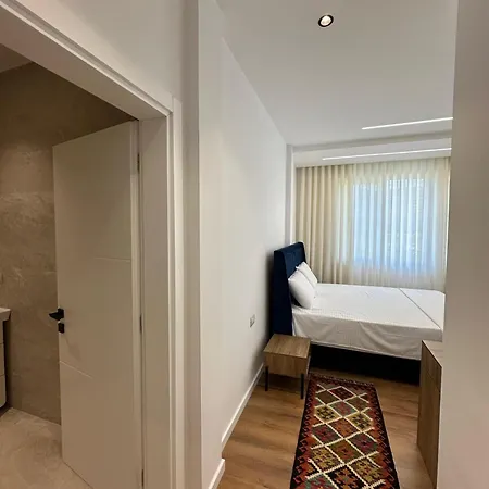 Celiku Hotel Muriqan